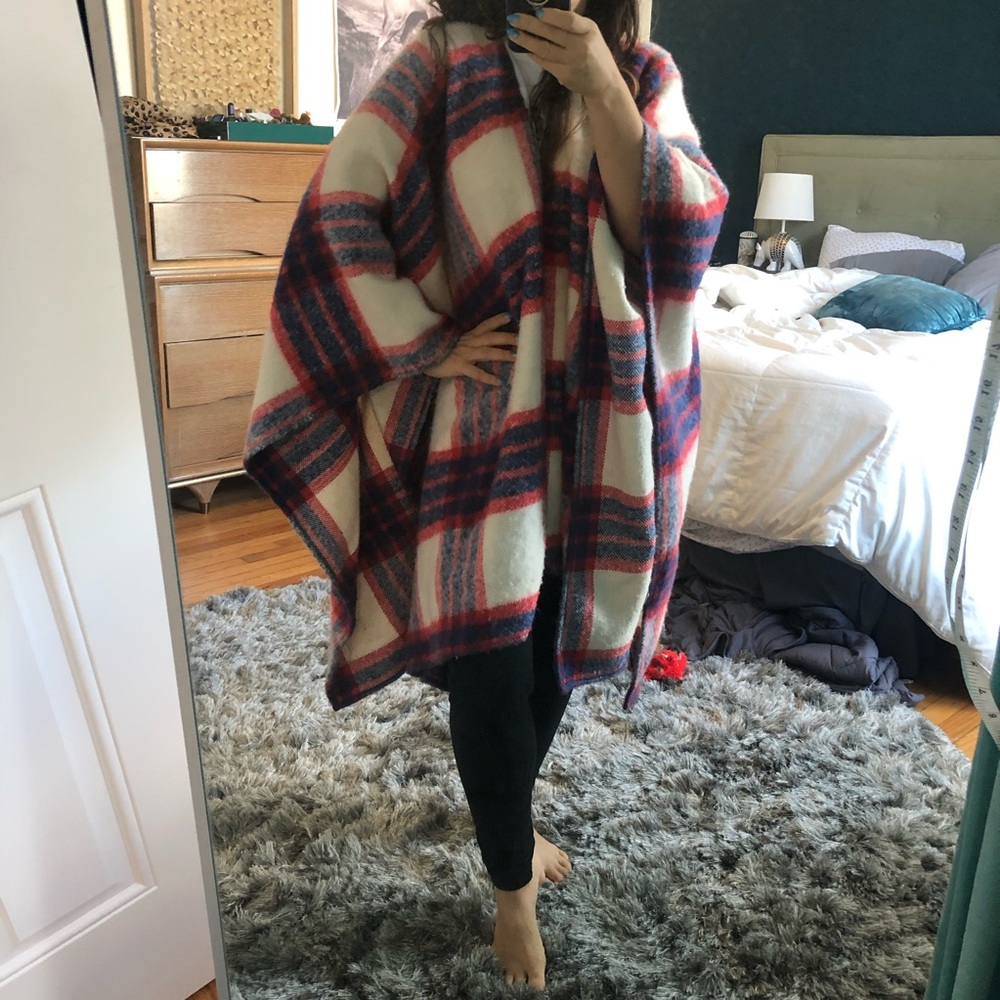 Fall! Plaid blanket shawl- cozy, warm! BDG OS